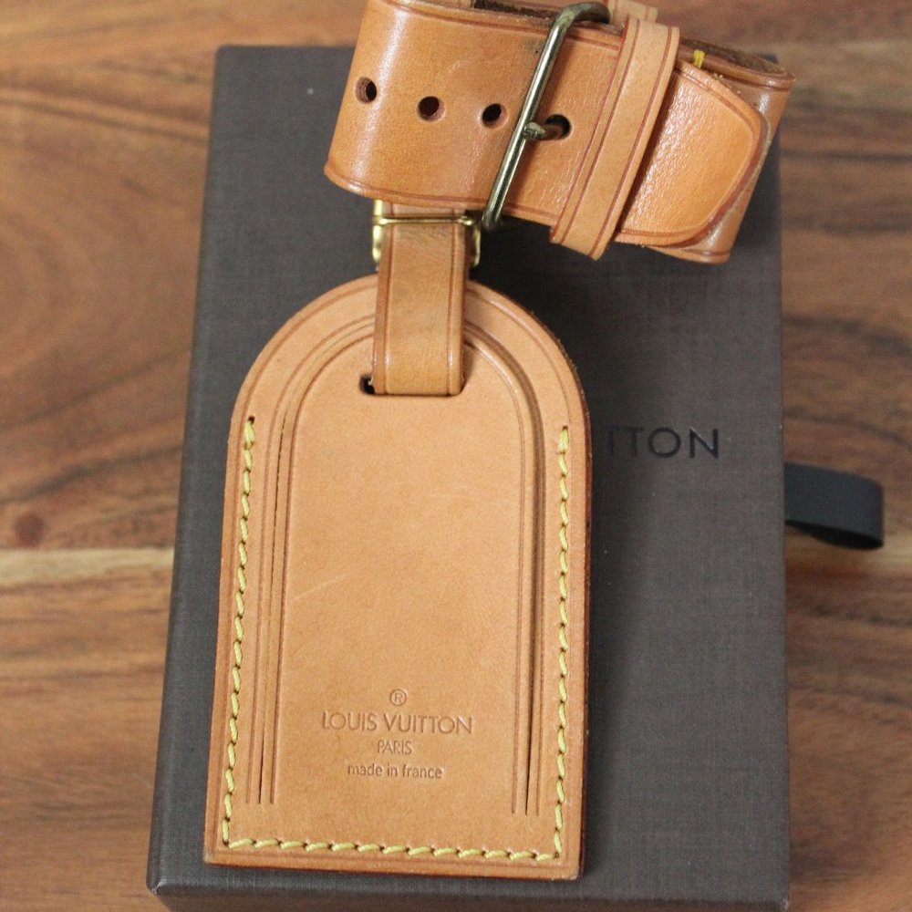 Louis Vuitton Luggage tag